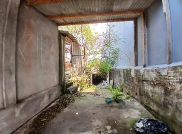 Terreno · 303m² · 2 terrenos, 2 matrículas medindo 22,00 X 6,90 totalizando 303,60