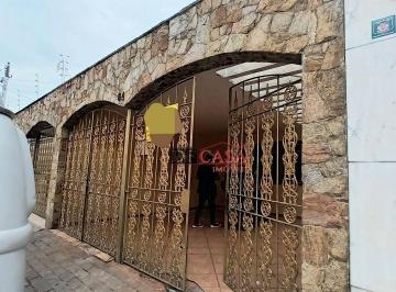 Casa · 251m² · 3 Quartos · 2 Vagas · Sobrado com 2 dormitórios e 1 suite à venda, 300 m² por R$ 750.000 - Jardim Sant