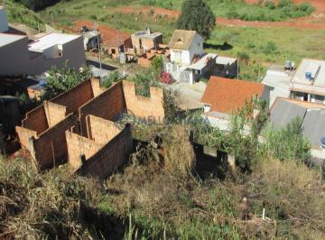 Foto 01 · Terreno de 250 m² no bairro Jardim Paraíso com construção iniciada, escritura em dia, em São Lourenç