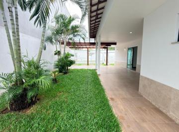 Casa · 220m² · 6 Quartos · 2 Vagas · Casa à venda - em Guaratiba