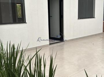 Casa · 65m² · 2 Quartos · 2 Vagas · Casa à Venda no bairro Interlagos - Sete Lagoas/MG