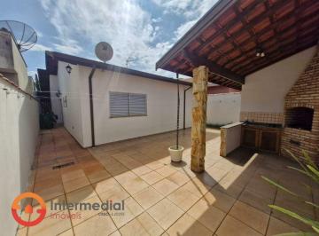 Casa · 130m² · 3 Quartos · 2 Vagas · Casa para locação com 3 dormitórios sendo 1 suíte - Condomínio Vivendas do Parque
