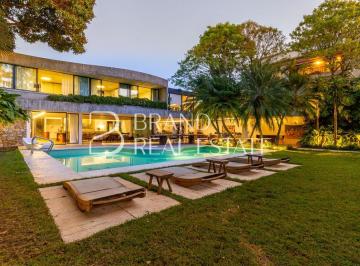 Casa · 950m² · 5 Quartos · 5 Vagas · Casa à venda com 5 suítes, 950 m² - Arquitetura autoral e amplo terreno em Alto de Pinheiros