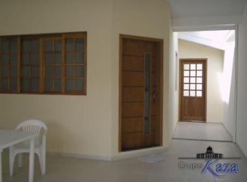 Casa · 120m² · 2 Quartos · 2 Vagas · Casa Térrea - Jardim das Industrias - 2 Dormitórios - 102m².
