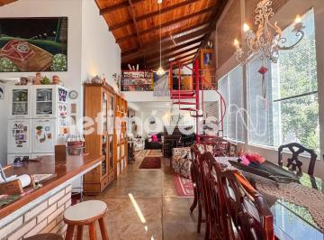 cd04b4b1-030f-4a09-8cbe-a60a9ac55f61.webp · JARDIM BOTÂNICO | QUINTA DOS IPÊS | CASA EM 2 LOTES + 2 LOTES CONTÍGUOS |