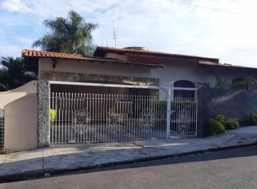 Casa · 600m² · 3 Quartos · 2 Vagas · Casa à Venda | 600 m² de Terreno | Piscina e Potencial para Investimento - Jardim Santa Fé, Sorocaba