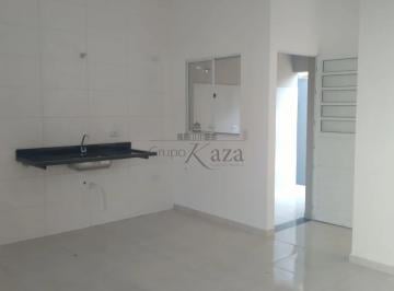 Casa · 85m² · 3 Quartos · 1 Vaga · Casa em Condomínio - Chácaras Araújo I - Condomínio Barra do Piraí - 3 Dormitórios - 85m².