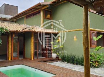 Casa · 170m² · 3 Quartos · 2 Vagas · Casa á venda condomínio próximo ao centro de Ubatuba