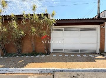 Casa · 179m² · 3 Quartos · 2 Vagas · Casa de condomínio em Rua Ticiano Toffoli - Jardim Itaipu - Marília/SP
