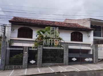 Casa 4 quartos à venda no Vital Brasil em Niterói · Casa com 4 dormitórios à venda, 427 m² por R$ 850.000,00 - Vital Brasil - Niterói/RJ