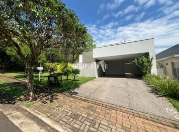 Casa com 3 Quartos, 168 m² - venda ou aluguel - Condomínio Royal Fores · Casa com 3 Quartos, 168 m² - venda por R$ 1.670.000 ou aluguel por R$ 11.216/mês - Condomínio Royal 