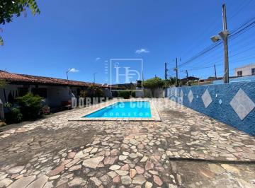 Casa · 74m² · 2 Quartos · 1 Vaga · CASA EM PRIVÊ COM 2 QUARTOS, PISCINA, QUINTAL E GARAGEM.