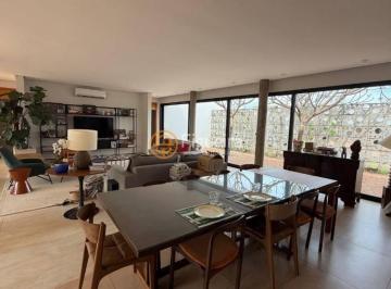 d77b6f48a8e525a4d1b55fe2c54619b2642d79e9 · Sofisticada casa no Condominio Campos do Conde