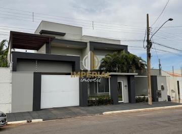 Casa · 340m² · 4 Quartos · 1 Vaga · Casa para alugar no bairro Centro - Primavera do Leste/MT