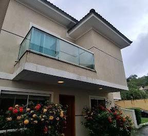 8d5c150637d1adf70fa745bf566838f4049d2686 · Casa com 3 quartos à venda, 123 m² por R$ 715.000 - Itaipu - Niterói/RJ