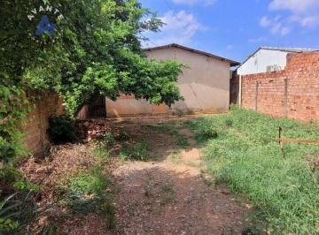 Casa · 81m² · 1 Quarto · 8 Vagas · Casa - Oportunidade para Sair do Aluguel - Apenas R$ 99.999,99 Mil!