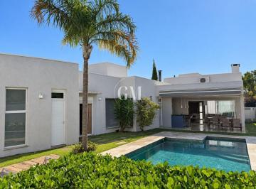 Casa · 330m² · 3 Quartos · 4 Vagas · Condomínio Reserva da Serra - Casa em Condomínio com 3 suítes | Reserva da Serra