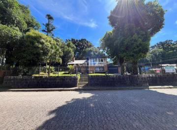 Casa · 280m² · 4 Vagas · CASA DE 04 DORMITÓRIOS EM CANELA