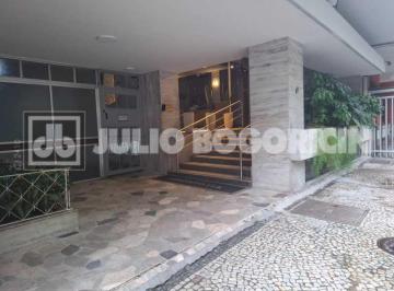 Apartamento · 40m² · 1 Quarto · Flamengo sala quarto separado reformado fundos portaria 24hs desocupado