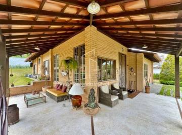 Casa · 184m² · 2 Quartos · 5 Vagas · Venda de Casa em Condomínio Exclusivo em Cotia-SP, Paisagem Renoir: 2 Quartos, 2