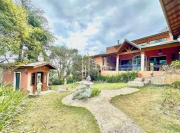 Casa · 354m² · 3 Quartos · 4 Vagas · Imperdível oportunidade: Casa de alto padrão à venda em condomínio exclusivo em