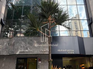 Comercial · 87m² · 2 Quartos · 1 Vaga · Salão Comercial à Venda em Moema, São Paulo-SP: 2 Quartos, 1 Sala, 2 Banheiros,