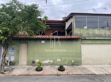 Casa · 67m² · 3 Quartos · 2 Vagas · Casa à venda em São Paulo-SP: 3 quartos, 2 banheiros, 2 vagas de garagem! Invist