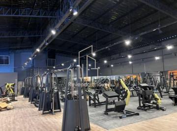 Comercial · 830m² · 10 Vagas · Cambuci, Galpão Comercial à venda de 2100m² com 10 vagas de garagem.