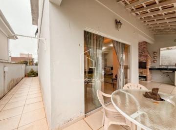 Casa · 220m² · 3 Quartos · 2 Vagas · Imponente Residência de Alto Padrão em Cotia-SP, Jardim São Vicente - 3 Quartos,
