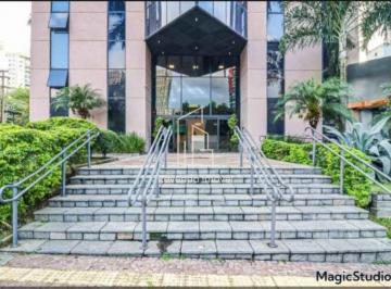 Comercial · 37m² · 2 Vagas · Sala Comercial à Venda no Jardim Londrina, São Paulo-SP: 37m², 2 Banheiros, 2 Va