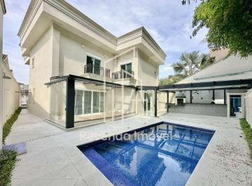 Casa · 468m² · 4 Quartos · 4 Vagas · Luxuosa casa em condomínio à venda em Cotia-SP, São Paulo II. 4 quartos, 4 suíte