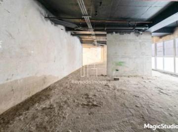 Comercial · 1000m² · Oportunidade Única: Ponto Comercial com 12 Salas e 1.000m² na Água Branca, São P