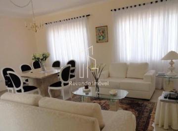 Casa · 270m² · 3 Quartos · 4 Vagas · Imperdível! Casa à venda em Cotia-SP, Jardim São Vicente. 3 quartos, 1 suíte, 1