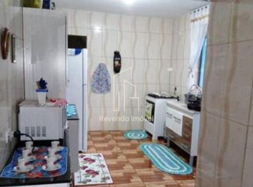 Casa · 184m² · 4 Quartos · 1 Vaga · Oportunidade única: Casa à venda em Santo André-SP, no Condomínio Maracanã, com
