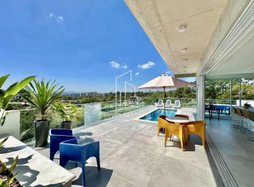 Casa · 547m² · 7 Quartos · 7 Vagas · Casa de Alto Padrão em Condomínio de Luxo em Cotia-SP: 7 Quartos, 5 Suítes, 547,