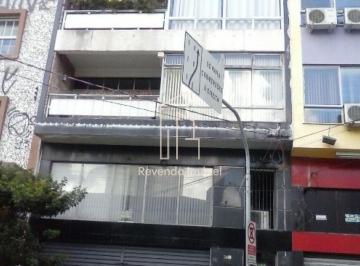 Comercial · 583m² · 10 Quartos · Prédio na Lapa com 2 apartamentos de 60m², 2 dormitórios e 2 apartamentos de 120