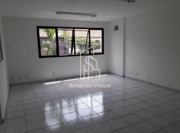 Comercial · 47m² · 2 Vagas · Edifício Madrid. Conjunto Comercial com 47m² 03 Salas, 02 Banheiros e 02 Vagas.