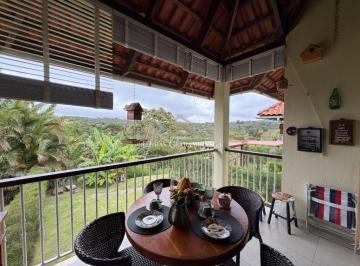 Apartamento · 67m² · 3 Quartos · 2 Vagas · Apartamento Superior com 3 Quartos e Varanda no Condominio Montserrat  Guaramiranga