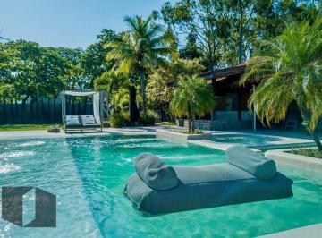 piscina · Imoveis - na Barra da Tijuca