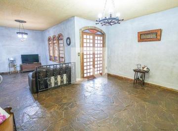 Casa · 206m² · 4 Quartos · 3 Vagas · Casa à Venda - Rio Branco, 4 Quartos, 206 m² - Belo Horizonte