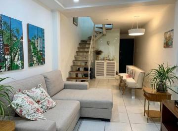 Apartamento · 164m² · 3 Quartos · 3 Vagas · COBERTURA DE 164M COM 3 QUARTOS SENDO 2 SUITES  4 BANHEIROS  3 VAGAS COBERTAS  RUA PAISSANDU  FLAMEN