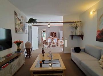 Casa · 215m² · 4 Quartos · 4 Vagas · Casa para venda em Jardim Tarumã de 215.00m² com 4 Quartos, 2 Suites e 4 Garagens