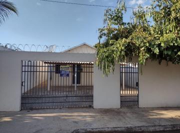 Casa · 100m² · 2 Quartos · 4 Vagas · Casa para alugar em Residencial Portal da Pérola II de 100.00m² com 2 Quartos, 1 Suite e 4 Garagens