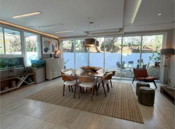 Casa · 292m² · 4 Quartos · 2 Vagas · Condomínio com 4 quartos à venda em Bosque - SP