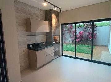 Casa · 203m² · 3 Quartos · 2 Vagas · Condomínio com 3 quartos à venda em Bosque - SP