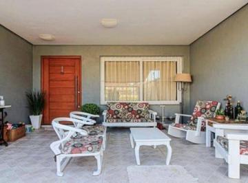 Casa de 3 quartos, Osasco · Sobrado à venda em Jardim das Flores em Osasco bem localizado