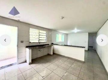 032145538ef3e5b4ad9a7af43ecc878a6dbd7262 · Casa de 3 Cômodos para Alugar — Parque Flamengo, Guarulhos/SP