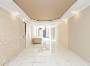Casa en Venda de 3 quartos Pinheiros · ** Casa em Pinheiros | 3 Dormitórios, 1 Suíte e 2 Vagas**