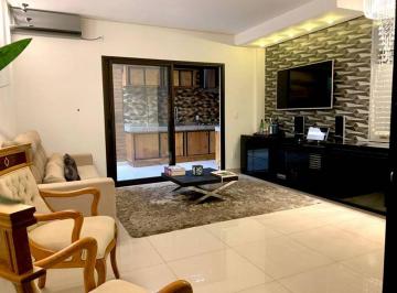 Casa de 3 quartos, São Paulo · Sobrado á venda na Vila Matilde com ótima localização