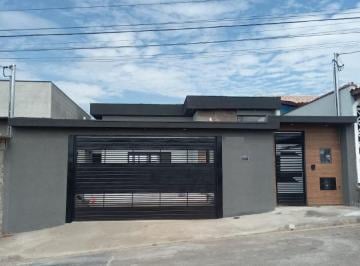 01.jpg · Casa para Venda em Bragança Paulista/SP - 3 Dorm. 154 m2 Área Útil